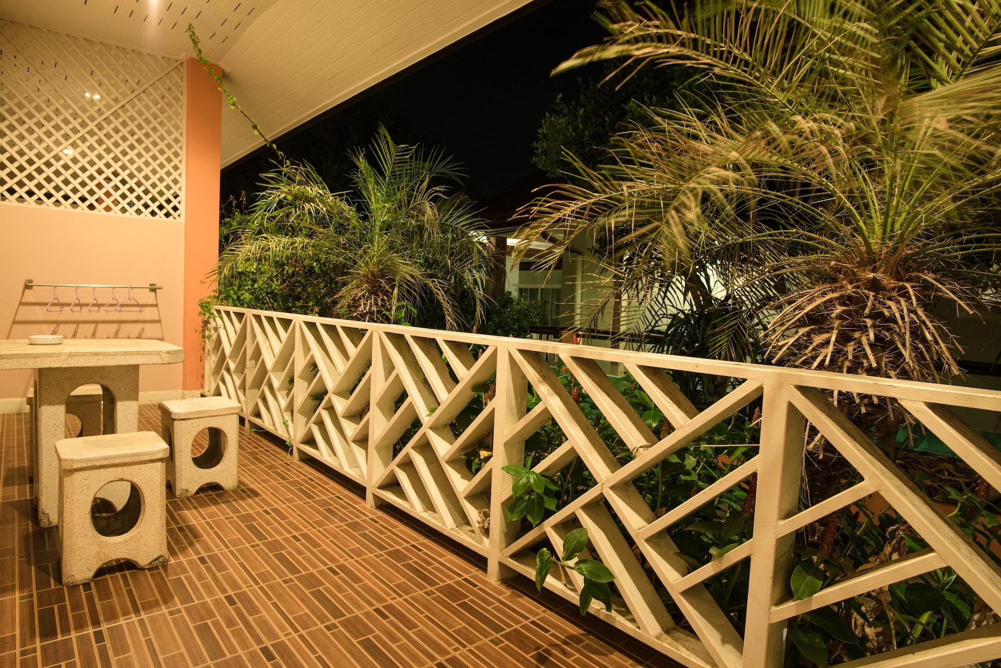 Lareena Resort Koh Larn Pattaya Ngoại thất bức ảnh